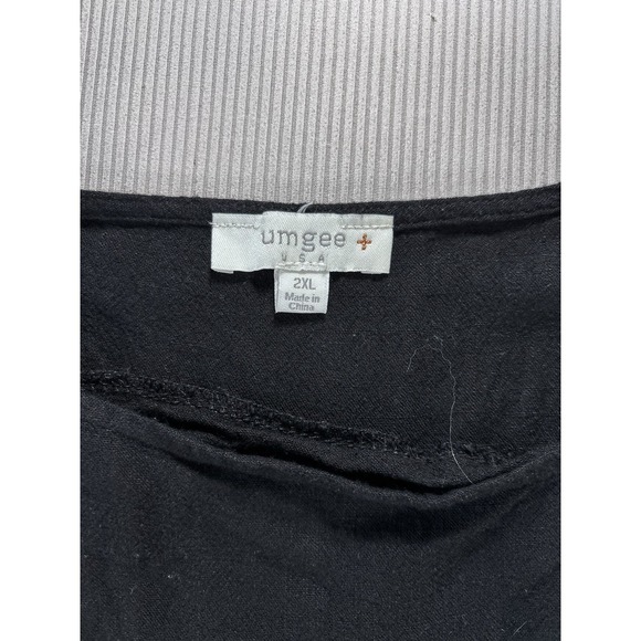 Umgee Crocheted Granny Squares Sleeve Linen Pullover Top Black 2XL Boho Hippie - Picture 2 of 8